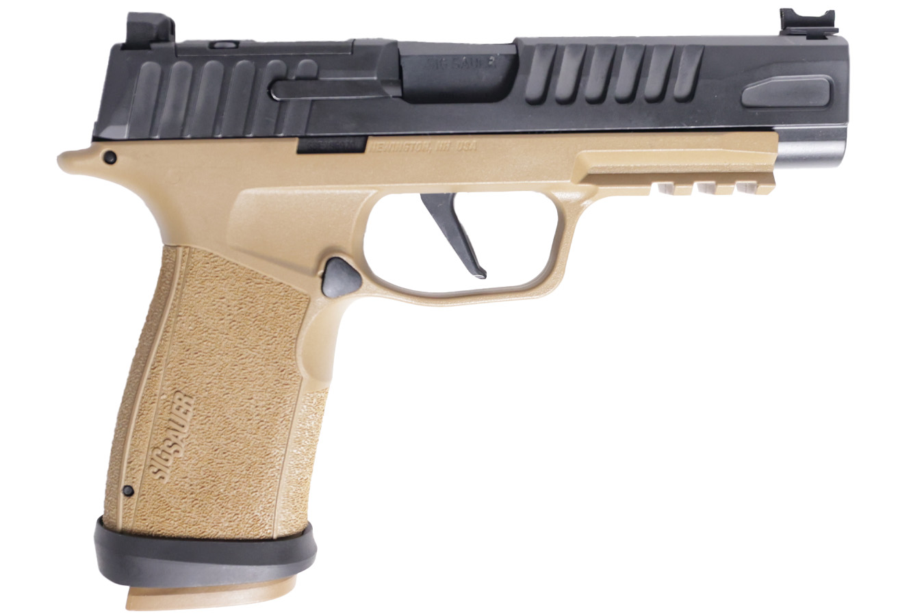 SIG SAUER P365 Fuse 9mm Exclusive Black/FDE Two Tone Optic Ready Pistol with 4 Magazines